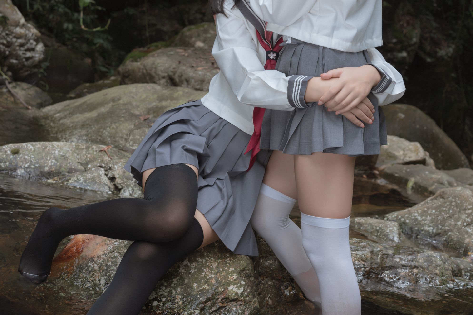 萌芽儿o0-小溪Jk百合-93P-2GB-03-21