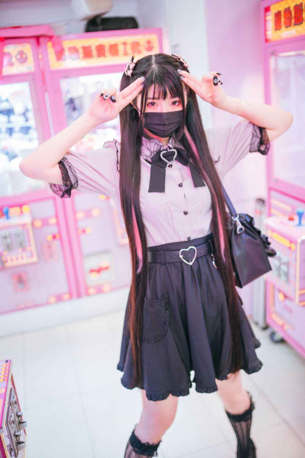 落落Raku-10月订阅-163P1V-204GB神待ち少女Night-LiLy-04-13