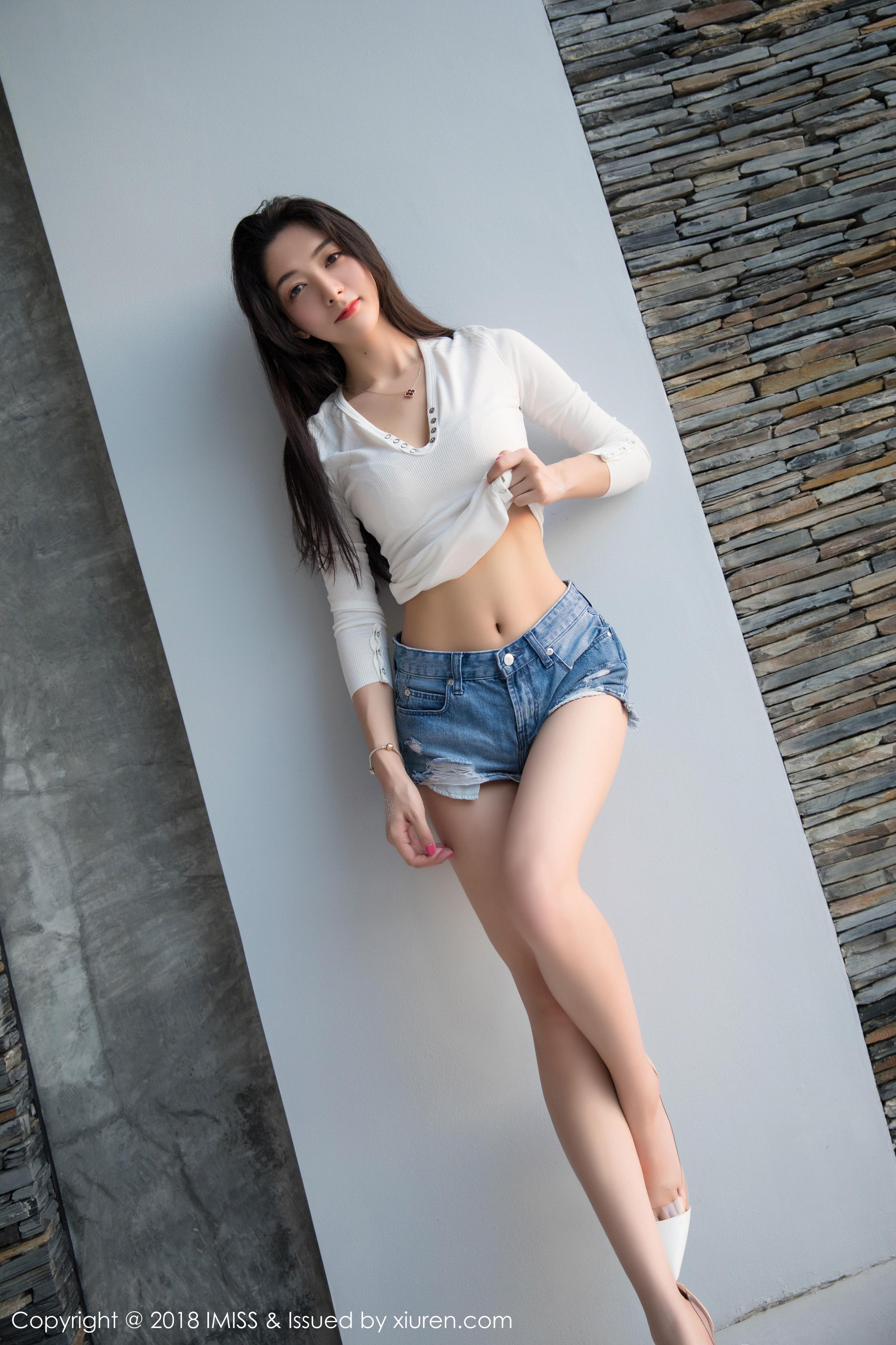 010-IMiss爱蜜社-20180522-VOL241-小热巴-52P-23549-MB-08-23