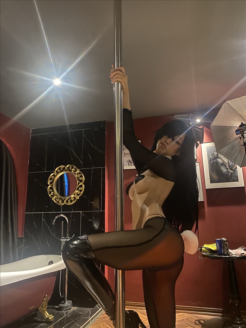 Elizamiaomiao---Olga-Discordia-67P-31212-MB-20240828a-08-29