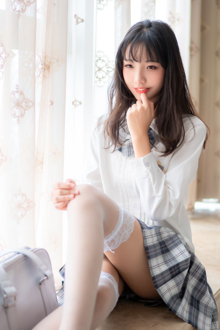西瓜murmure西瓜少女-2020-11-08-修女JK-110P3V-12-18