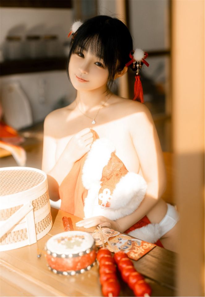 桜井宁宁---龙年新年篇-70P-697MB-03-22