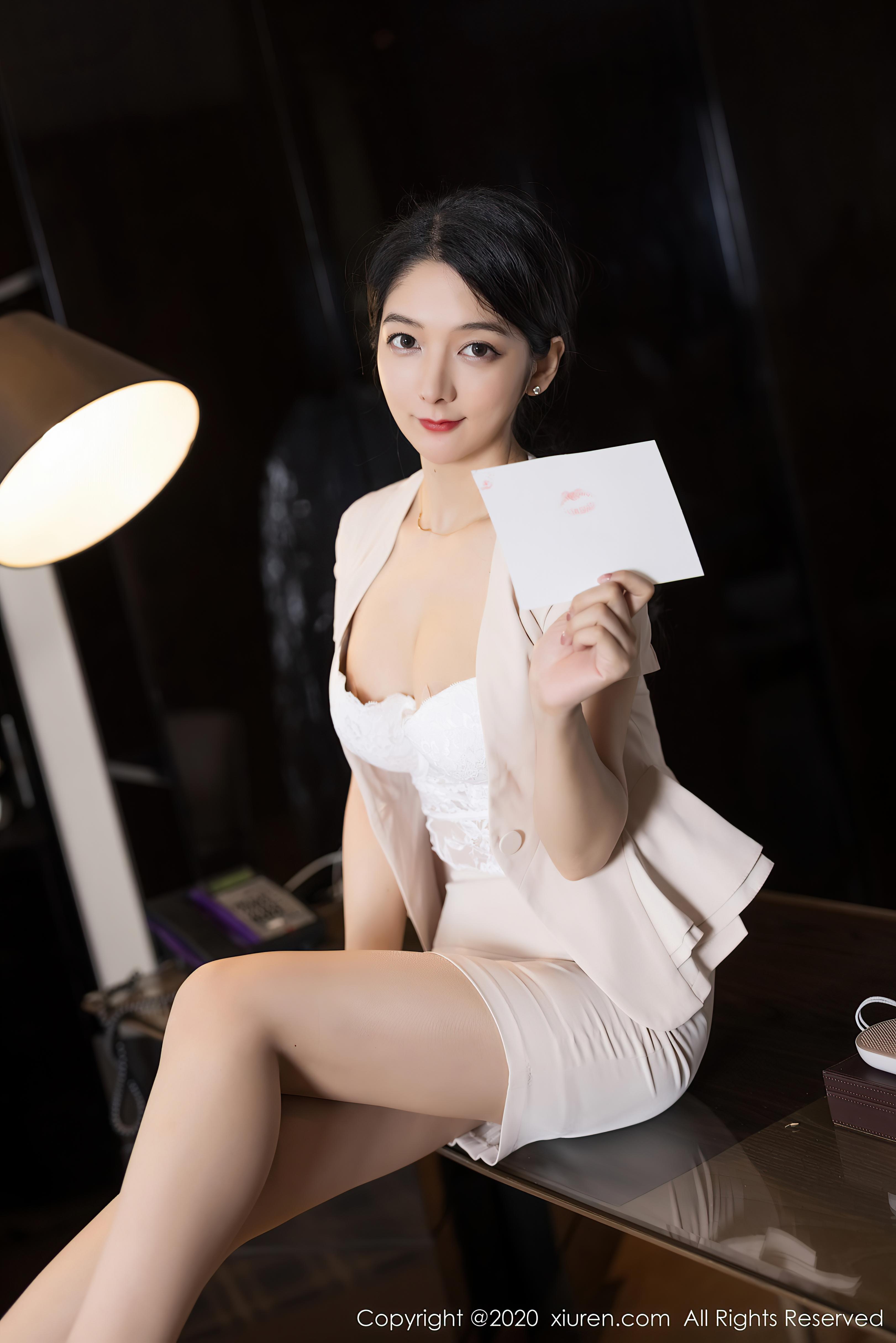 119-XIUREN秀人网-20200929-NO2619-Angela小热巴-51P-45682-MB-08-24