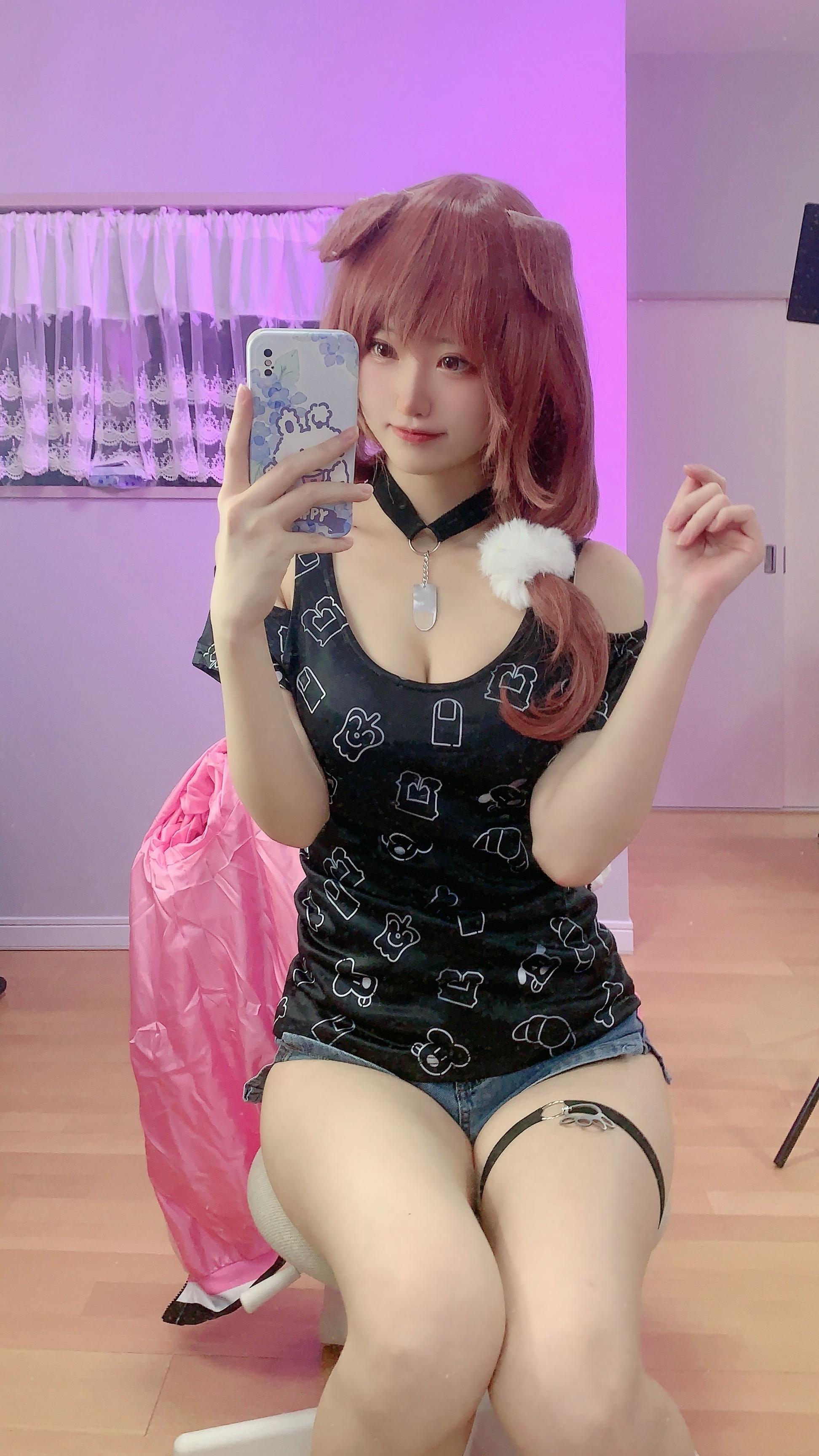 051-千阳快起床---戌神ころね-12P-3945-MB-08-27