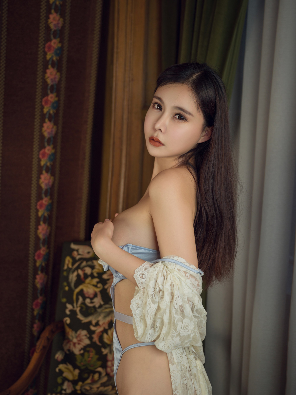 Cosplay-亚马逊鲶鱼-独居太太-12-15