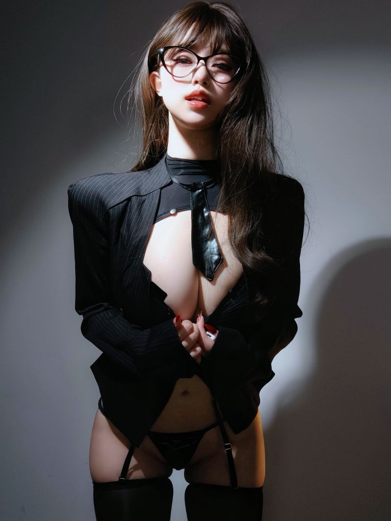 女主K-秘书の丝袜93P2V-03-26