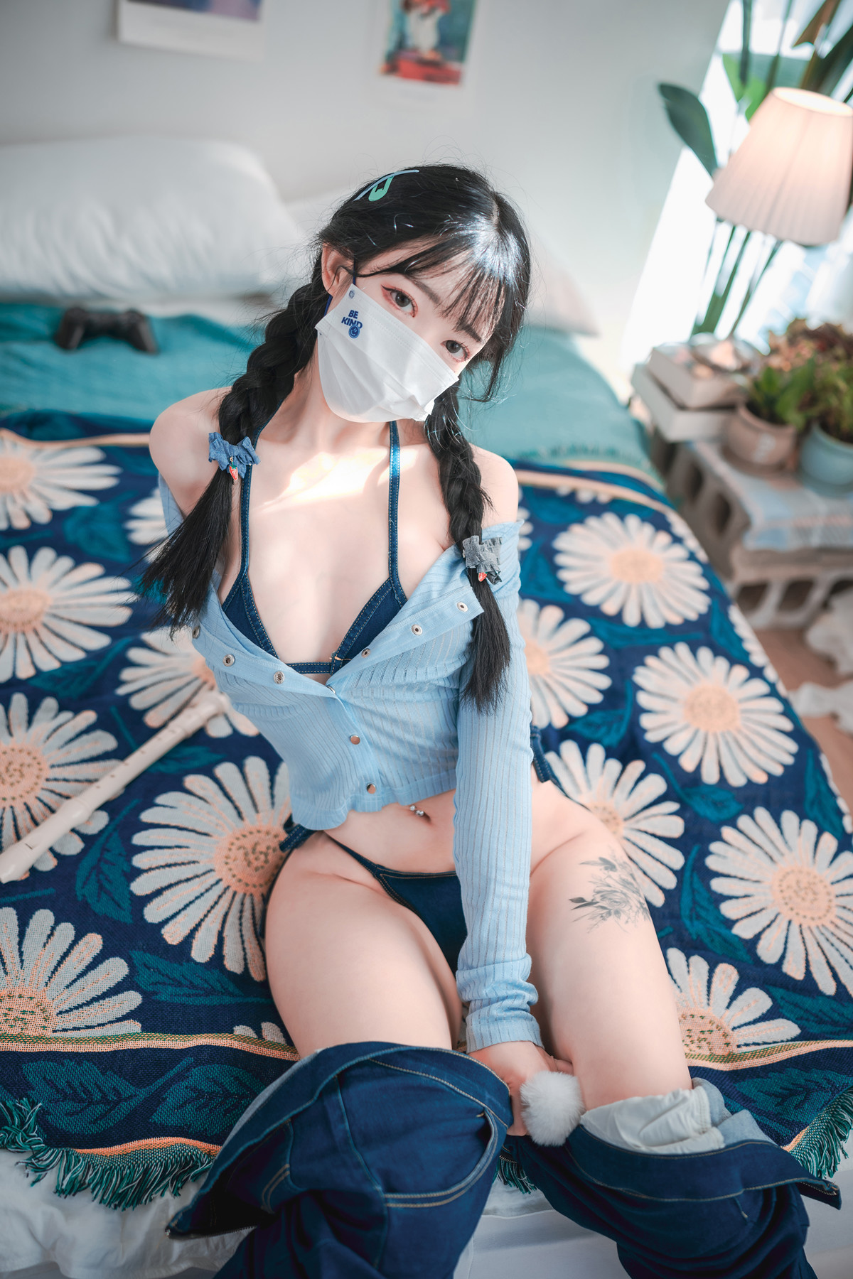 Aram-아람-DJAWA-8216Messed-up-Denim8217-Set01-08-31