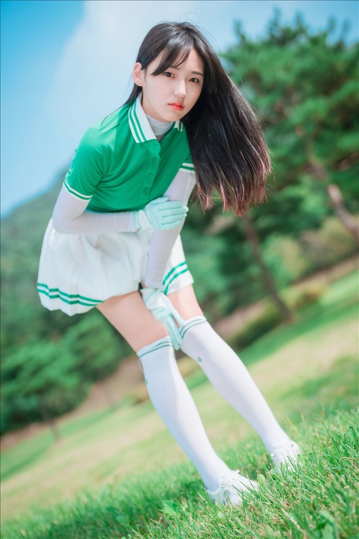 DJAWA-Photo---HENDOONG-혠둥이---On-Green-101P118GB-20240814b-08-14