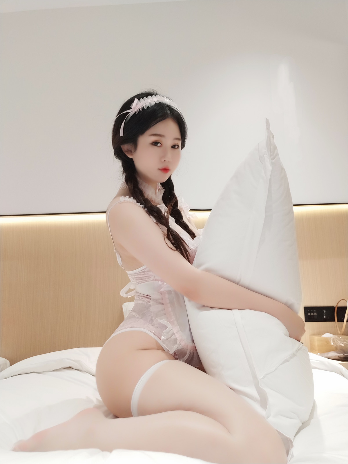 Cosplay-蜜桃少女是依酱呀-冬季女友-11-23