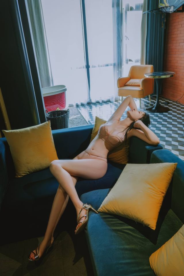 年年---潜蓝-56P-347MB-05-02