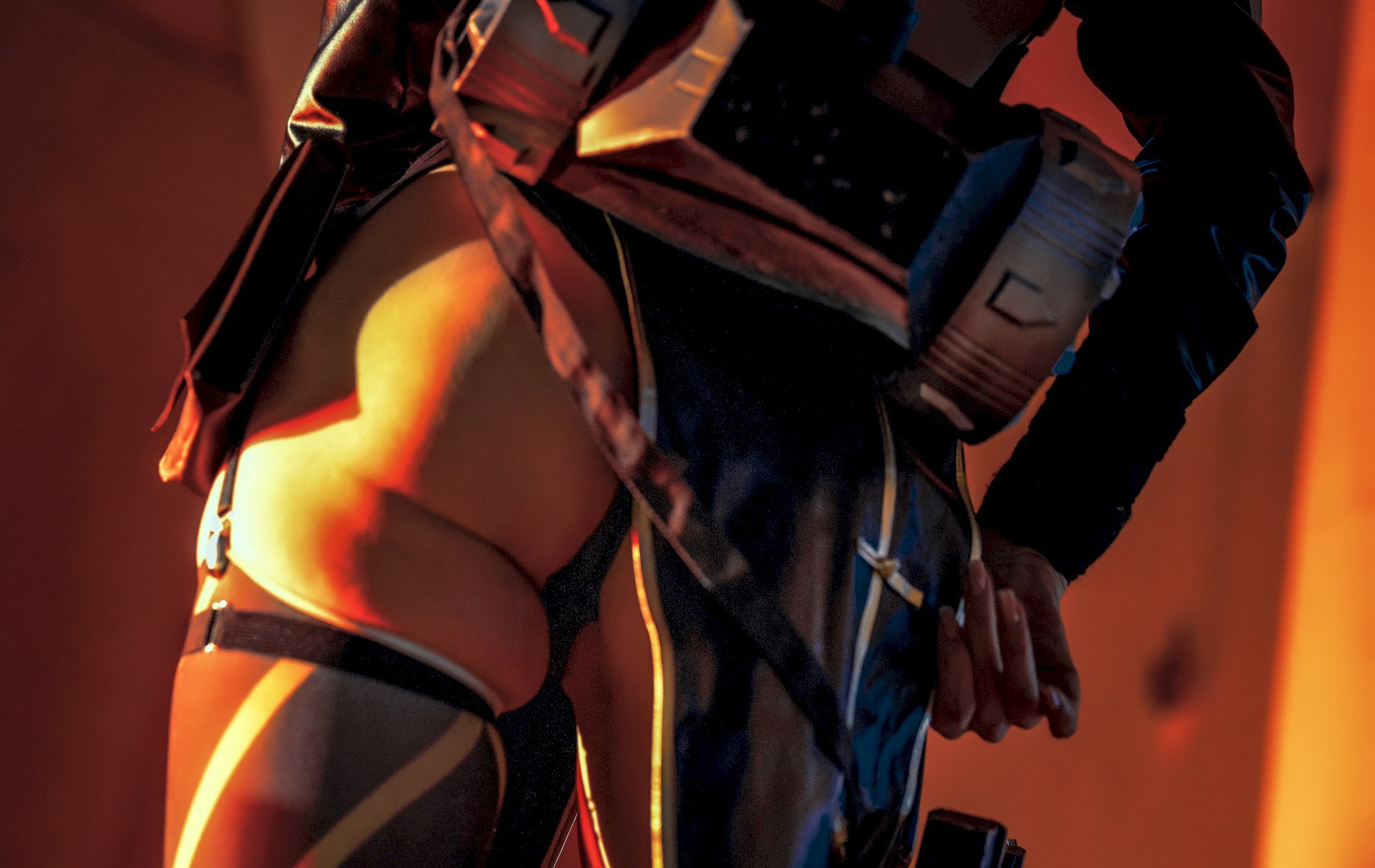 夏小秋秋秋-Cosplay-荷光者梵蒂-09-13