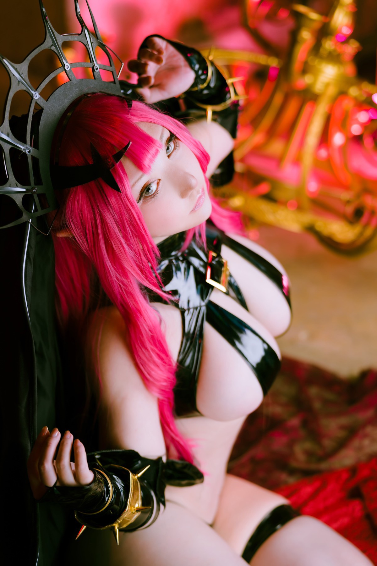 Cosplay-SAKUサク-Morgan-le-Fay-Set05-08-26