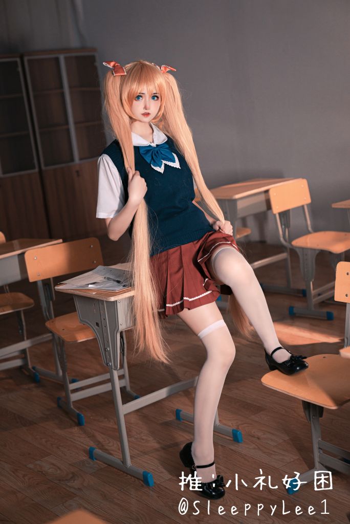 小礼好困---秋月爱莉-41P-381MB-05-15