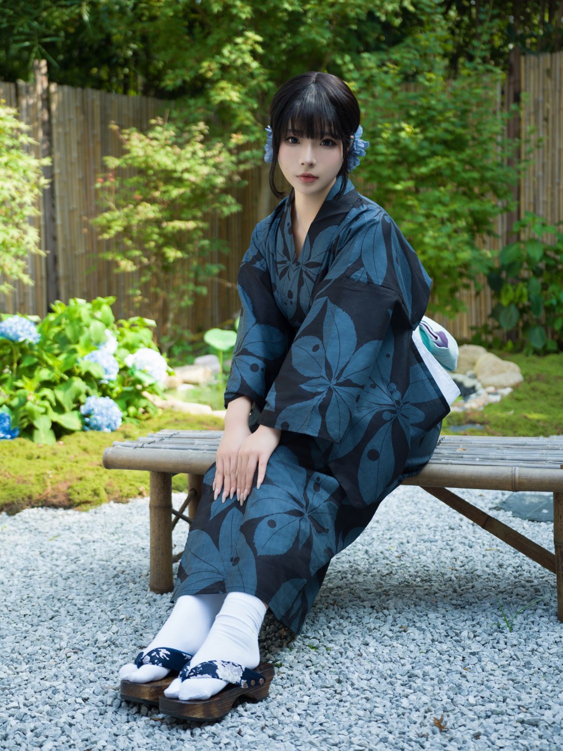 yuuhui玉汇-中庭之妻-117P2V-155GB-01-15