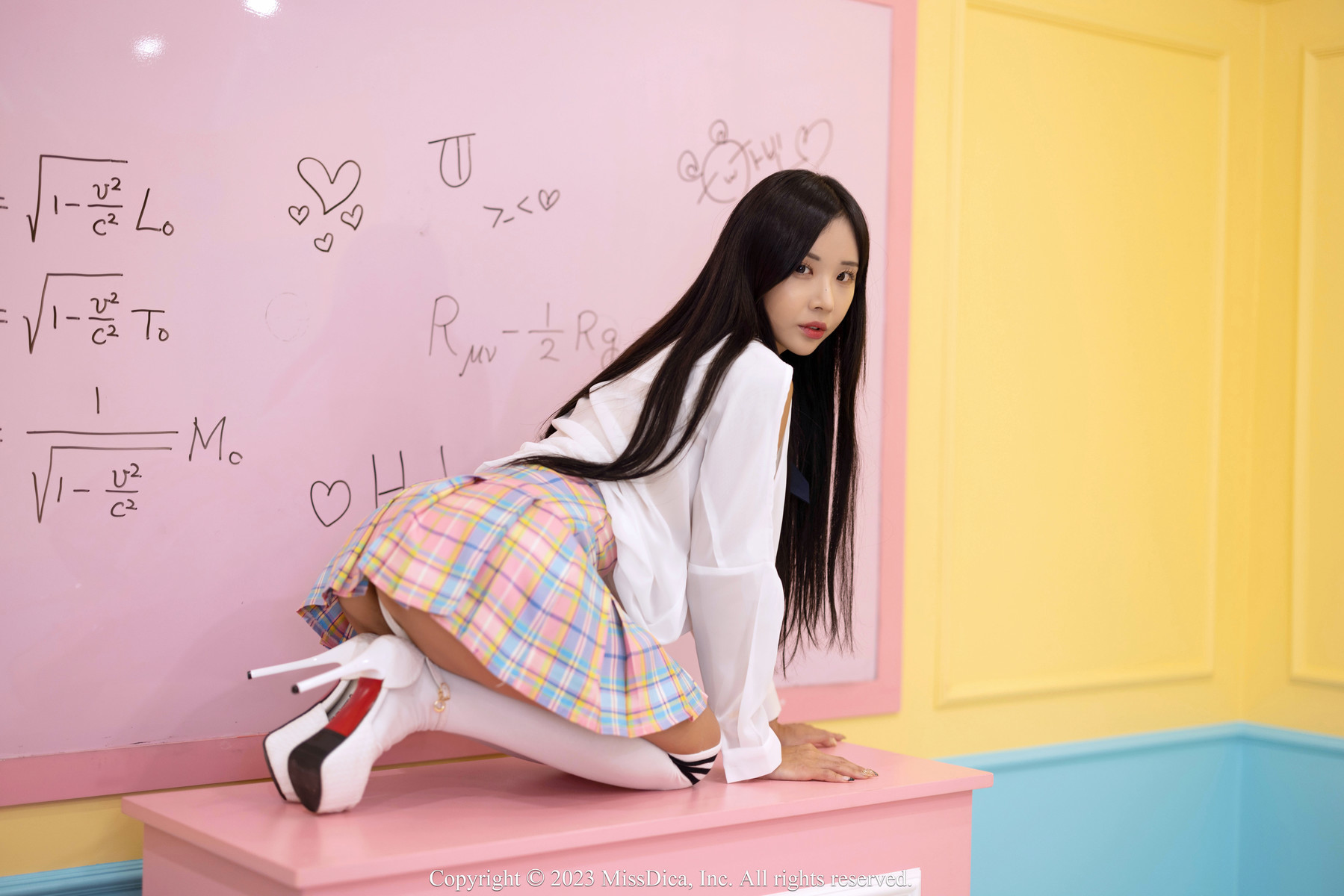 Habin-하빈-Patreon-January-2023-Set02-03-28