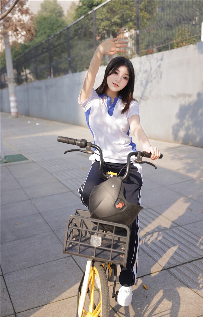 豆瓣酱---公交车-85P-85P-153-GB-20240811e-08-14