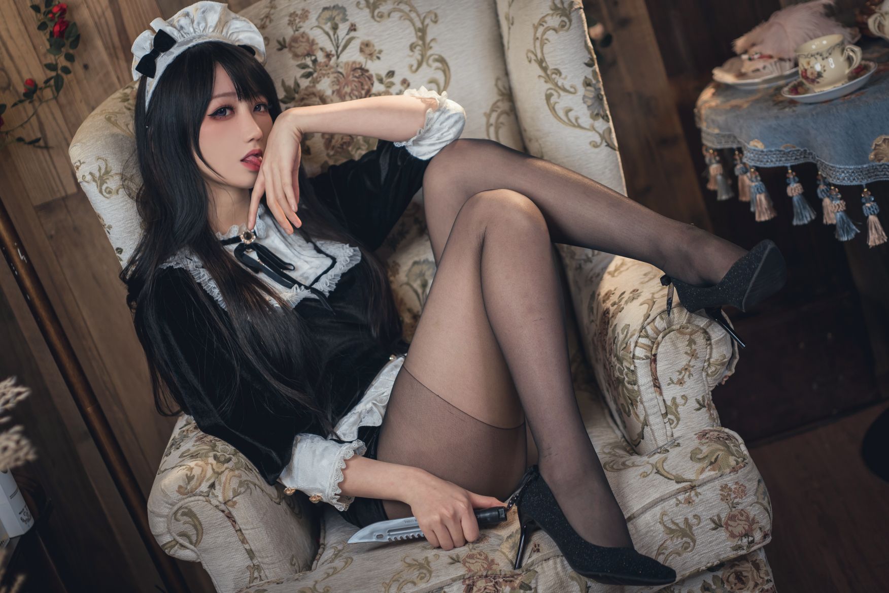 姬灵---舰长-女仆16P-233MB-02-24