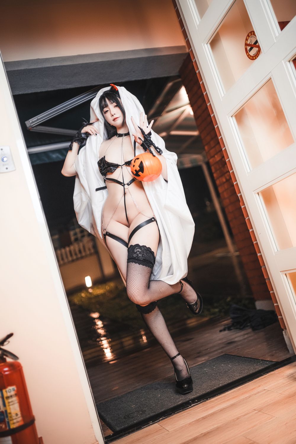 落落Raku-10月订阅-163P1V-204GBTrick-or-Treat-04-13