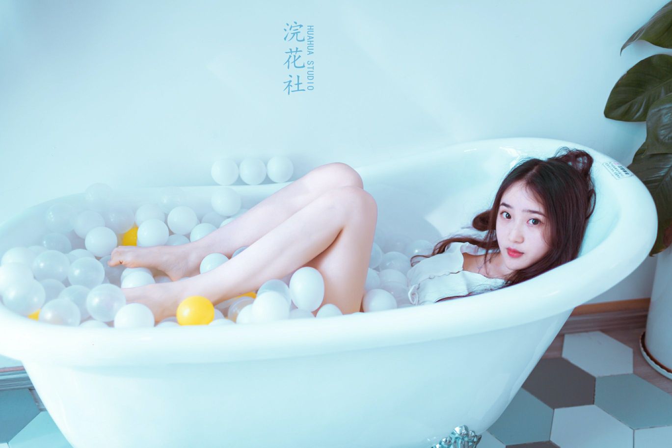 浣花社极品嫩模-毛心怡-大尺度写真-54P-69MB-05-03