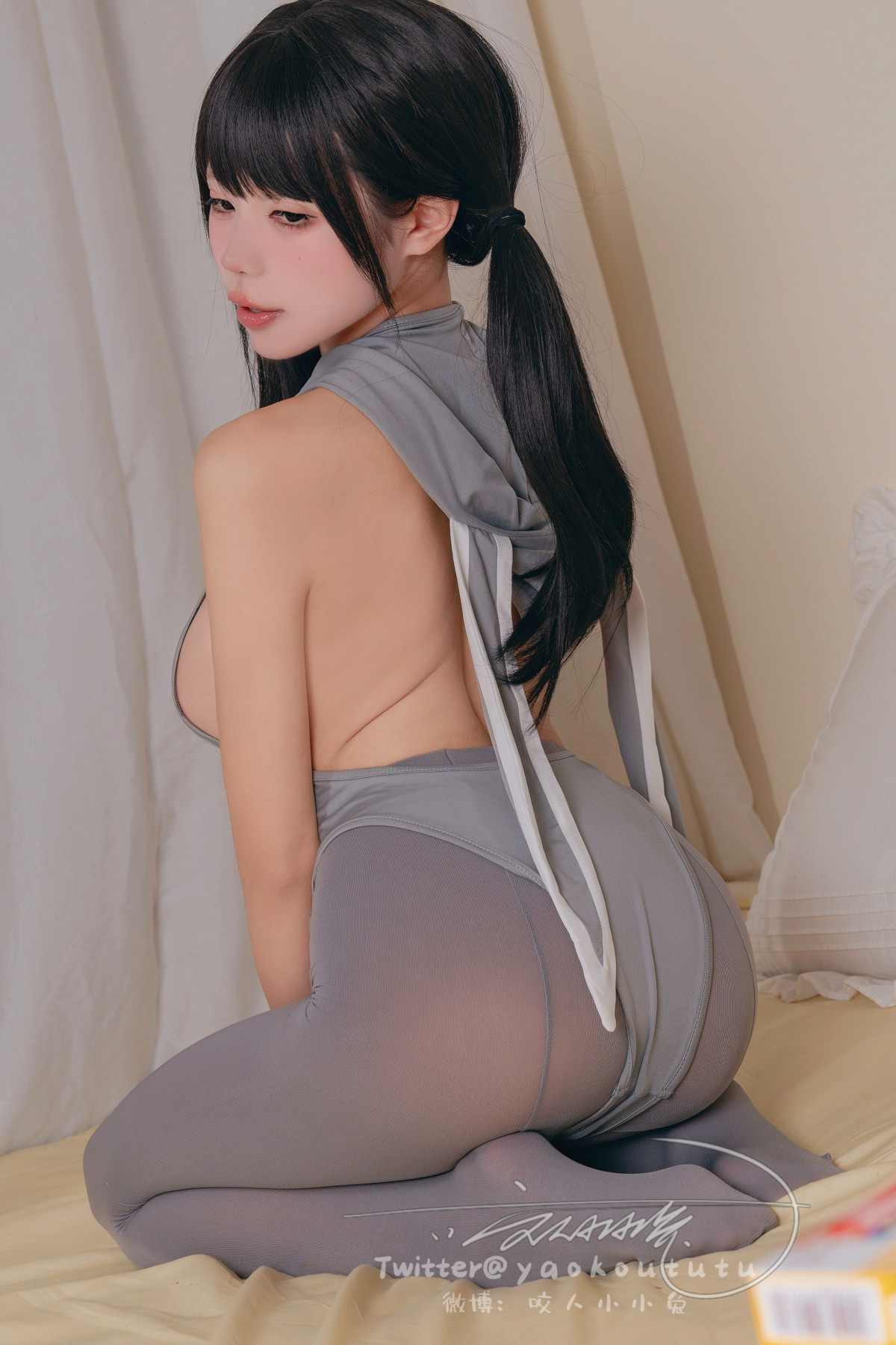 Cosplay-黏黏团子兔-小灰兔-Gray-Rabbit-10-09