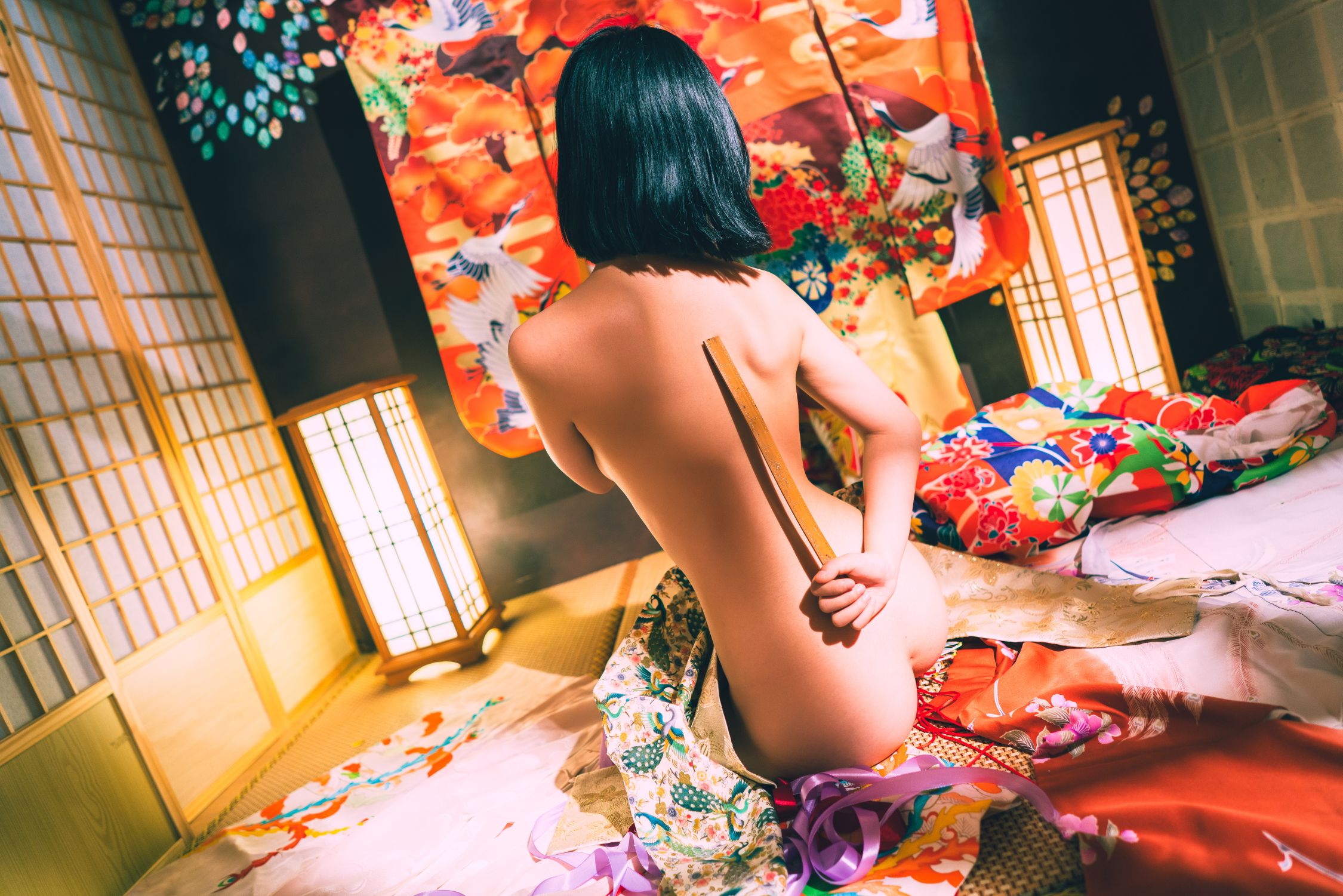 黄金二逼王-制衣-03-23