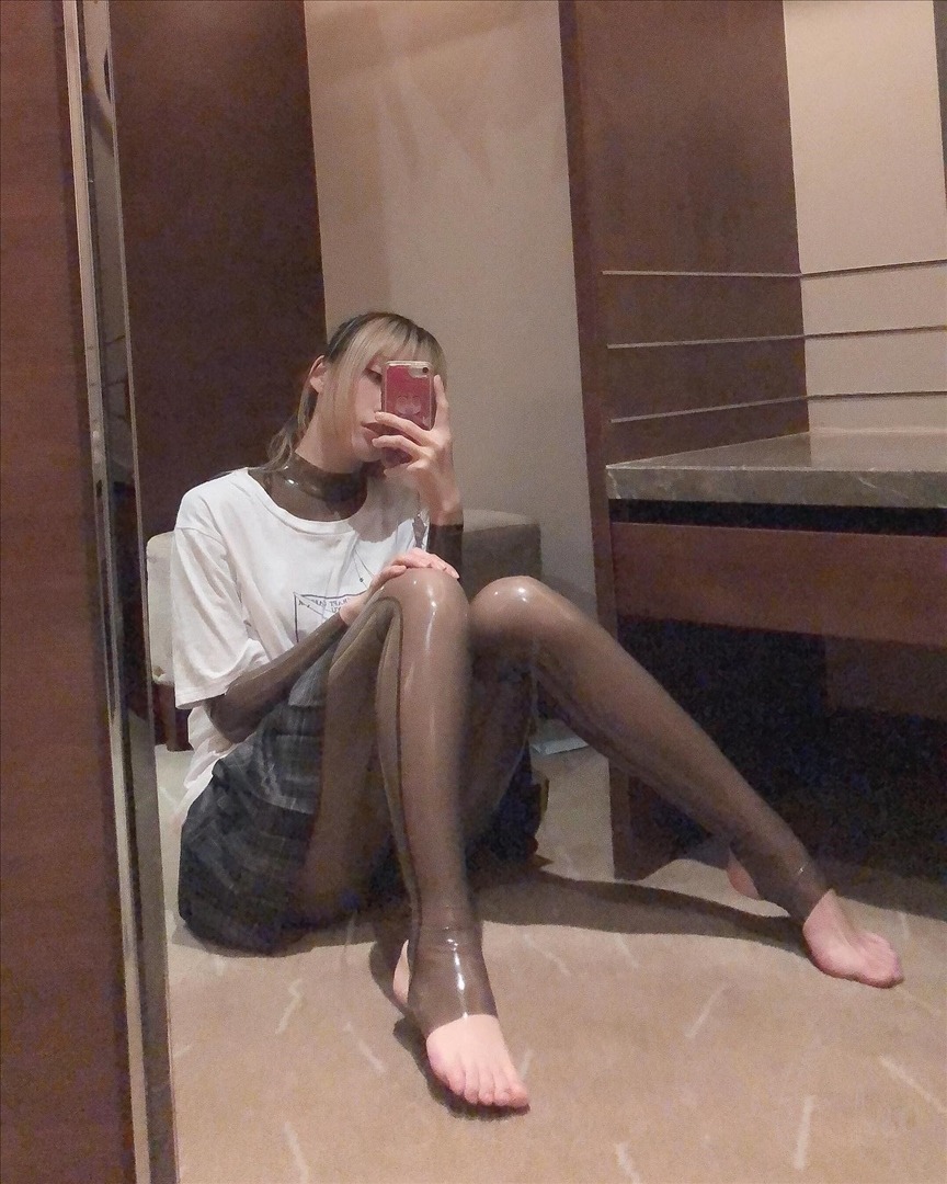 Cien恩恩---LATEX-21P-21P-2219-MB-20240824b-08-25