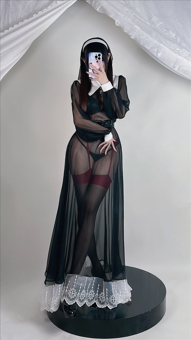 miko酱---23年05月合集297P-297P-53819-MB-20240811y-08-14-2