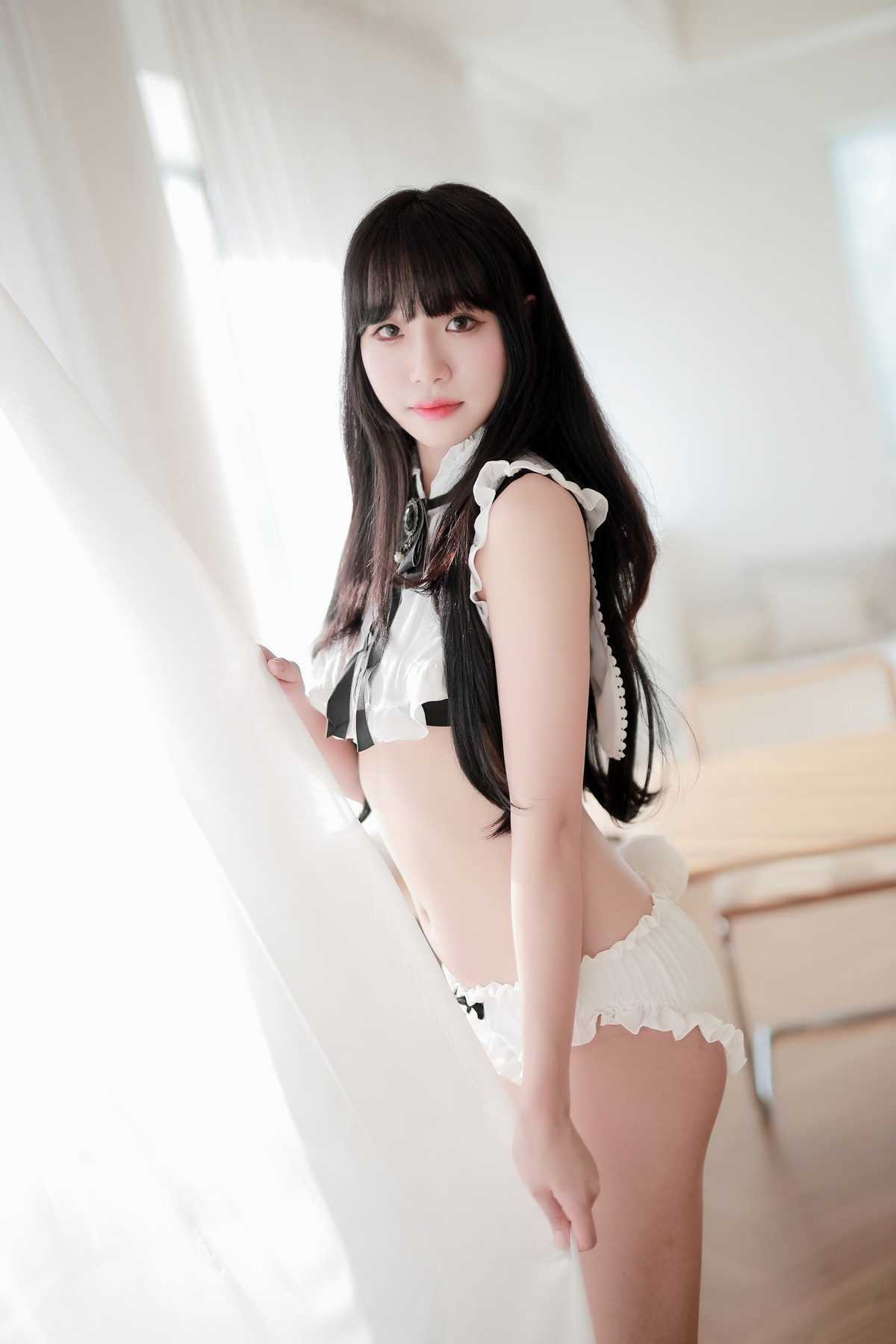 Sooflower-수련수련-Strawberry-Photobook-Set01-11-30