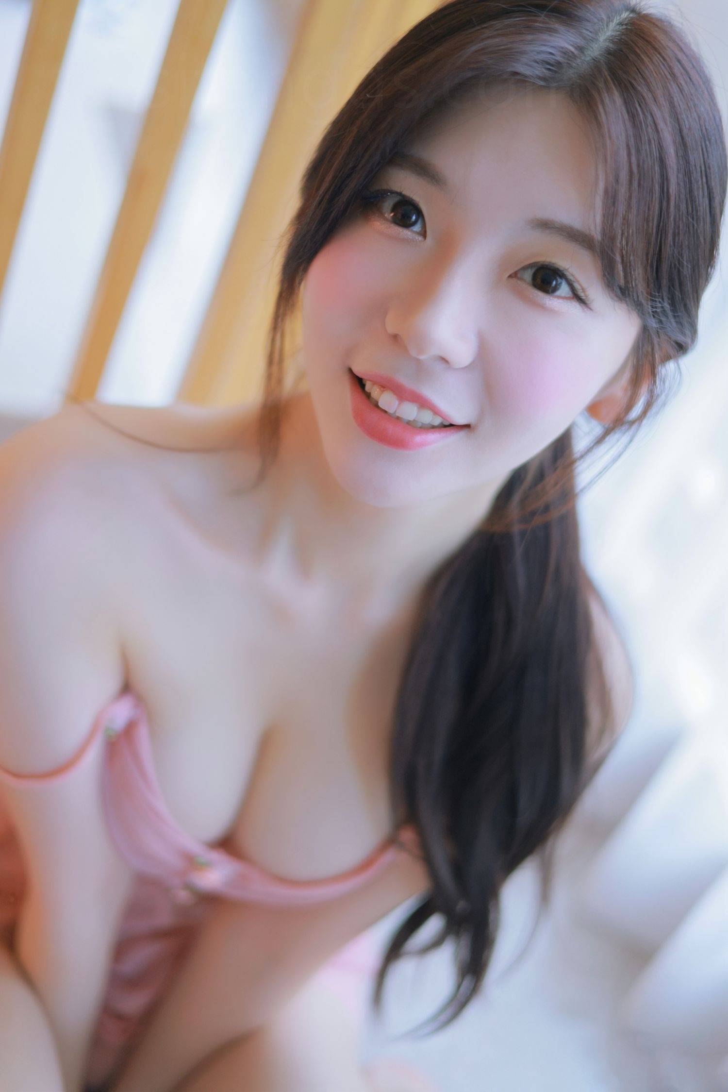 leeesovely-20245-08-12