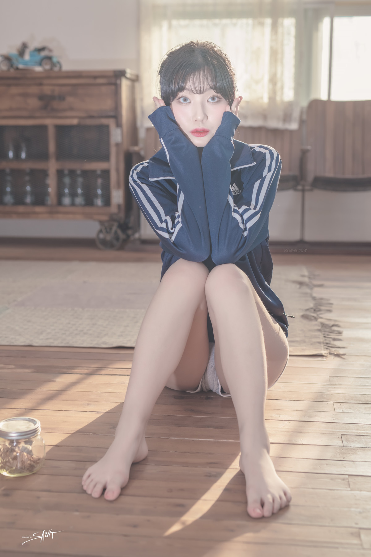 Yuna-유나-SAINT-Photolife-Love-On-Top-Set02-01-29