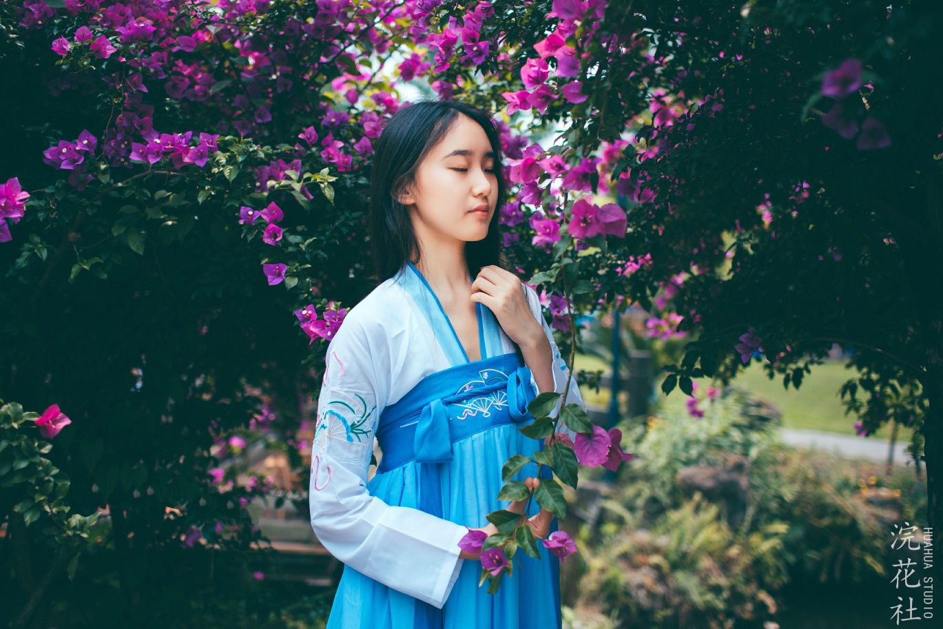 浣花社极品嫩模-毛心怡-大尺度写真-54P-69MB-05-03