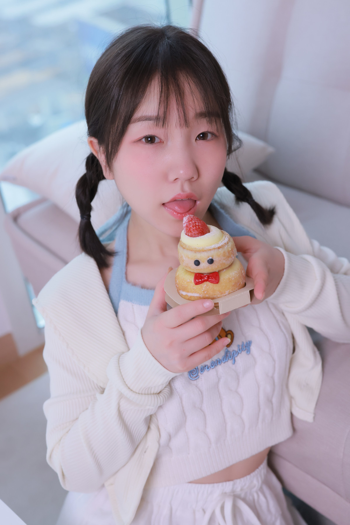 Han-Yeri-한예리-SWEETBOX-SWTB-Vol25-Set02-11-07