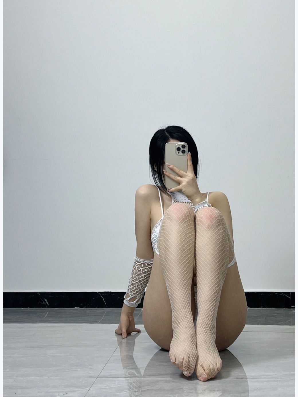 B站凶小奶猫-舰长福利-32P1V-22M-03-12