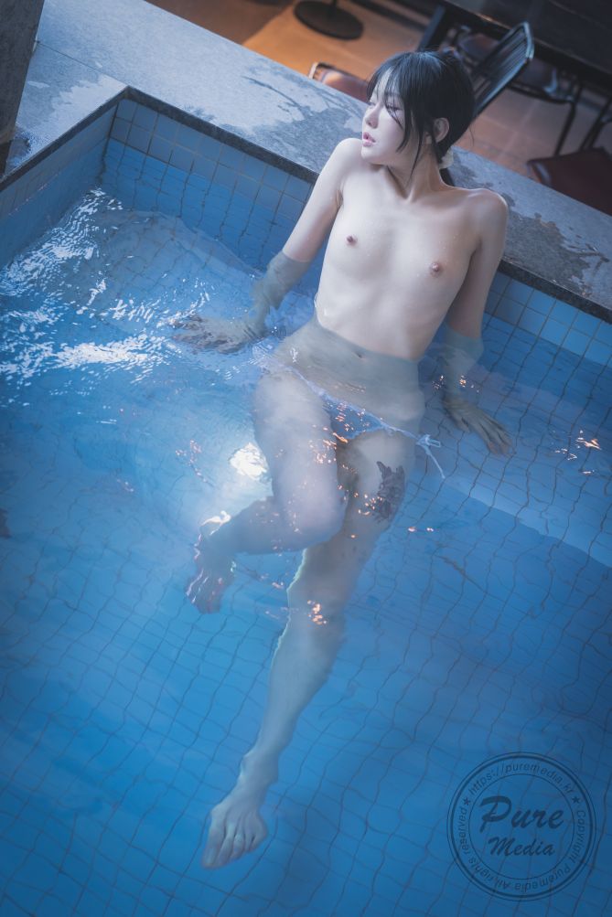 Pure-Media---Romi-105P-449MB-04-21