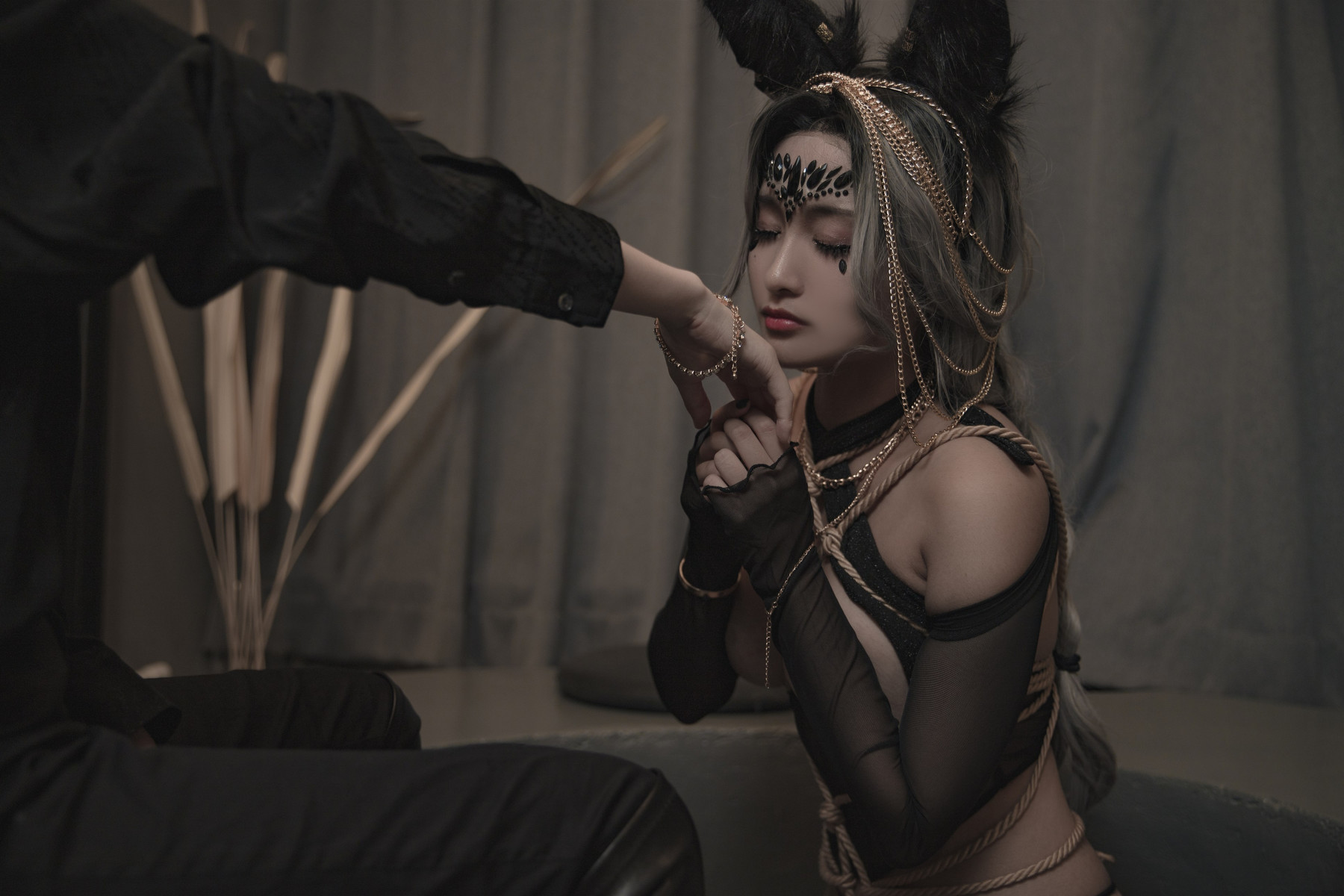 Cosplay-洛璃LoLiSAMA-狼少女-狼女的调教-Set01-11-12