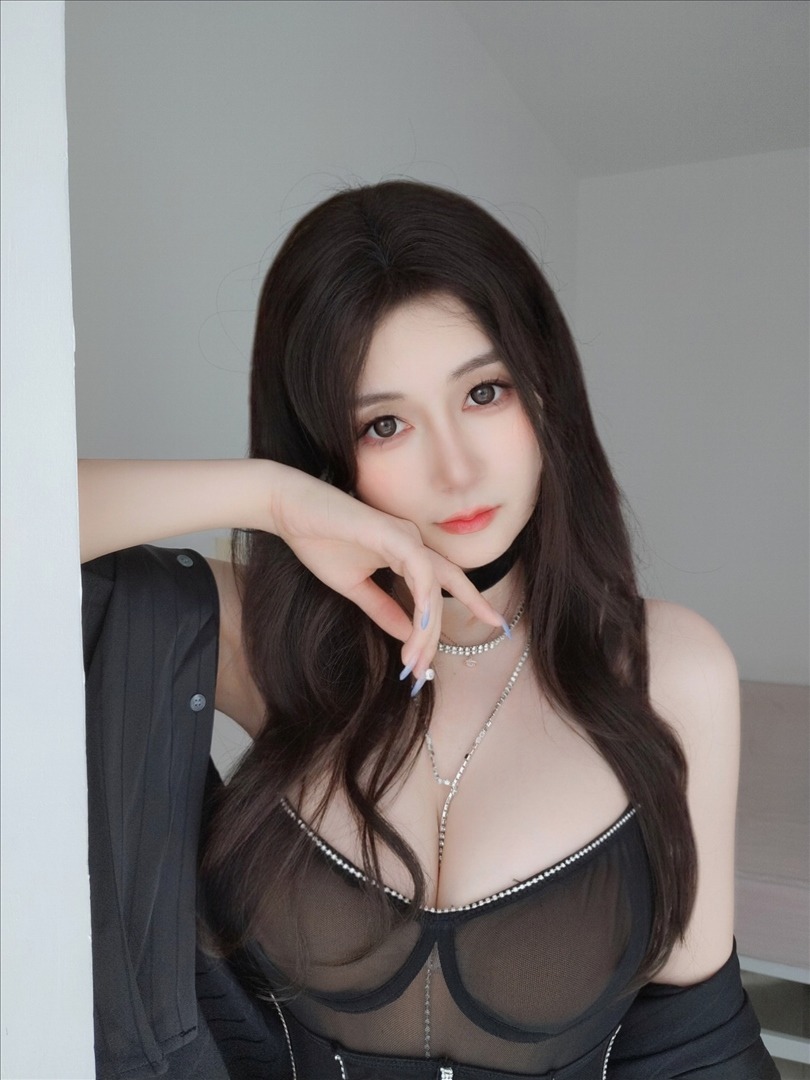 白银81---23年09月Fantia订阅-24套-214P12V-61203-MB-20240901m-09-02