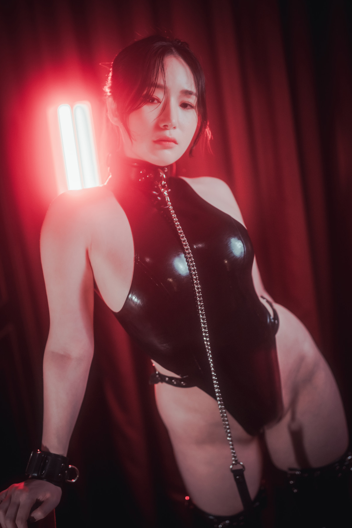 PIA-피아-DJAWA-Cling-to-Latex-Set01-03-27