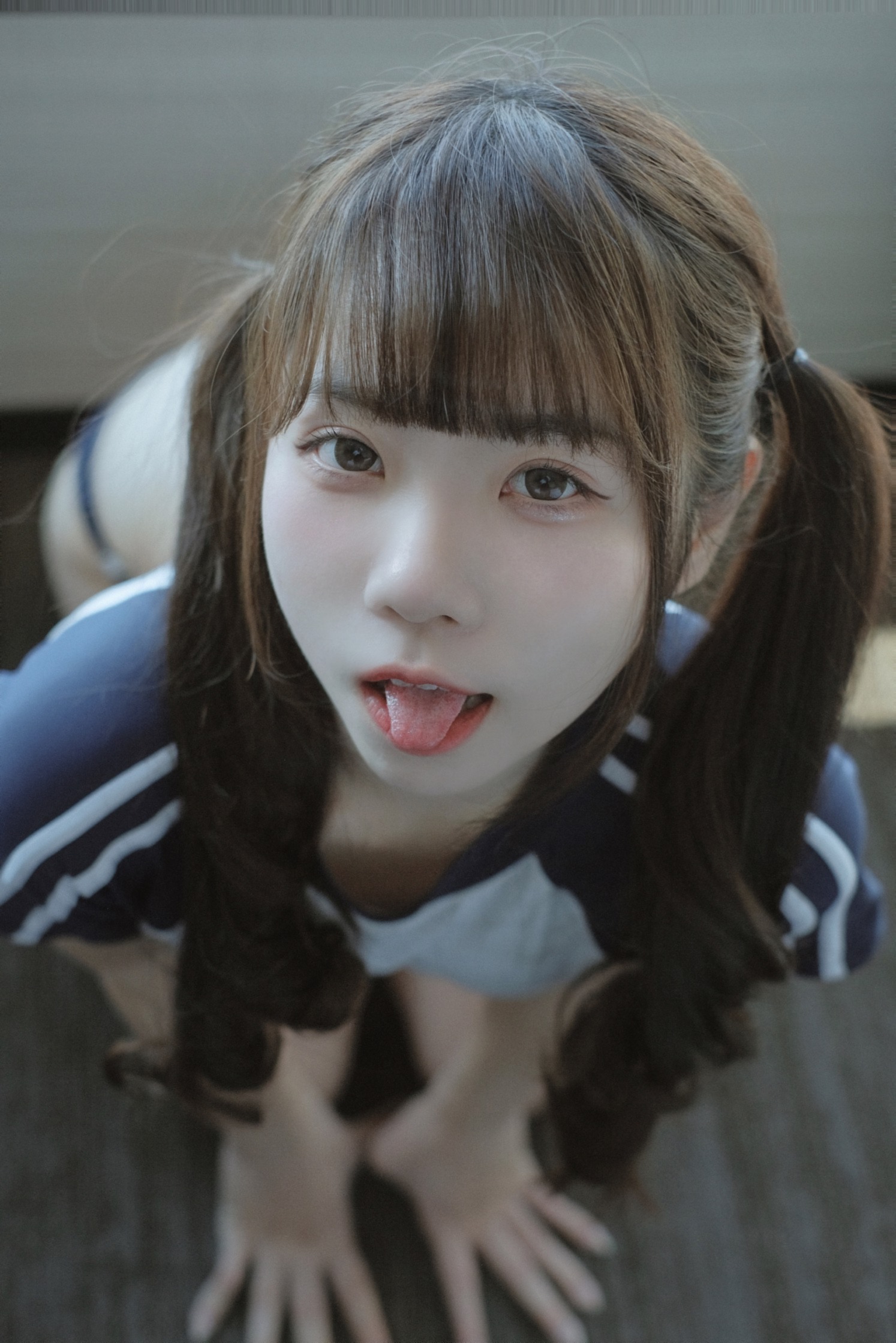 可可小白兔---礼物体操服少女-35P-09-05