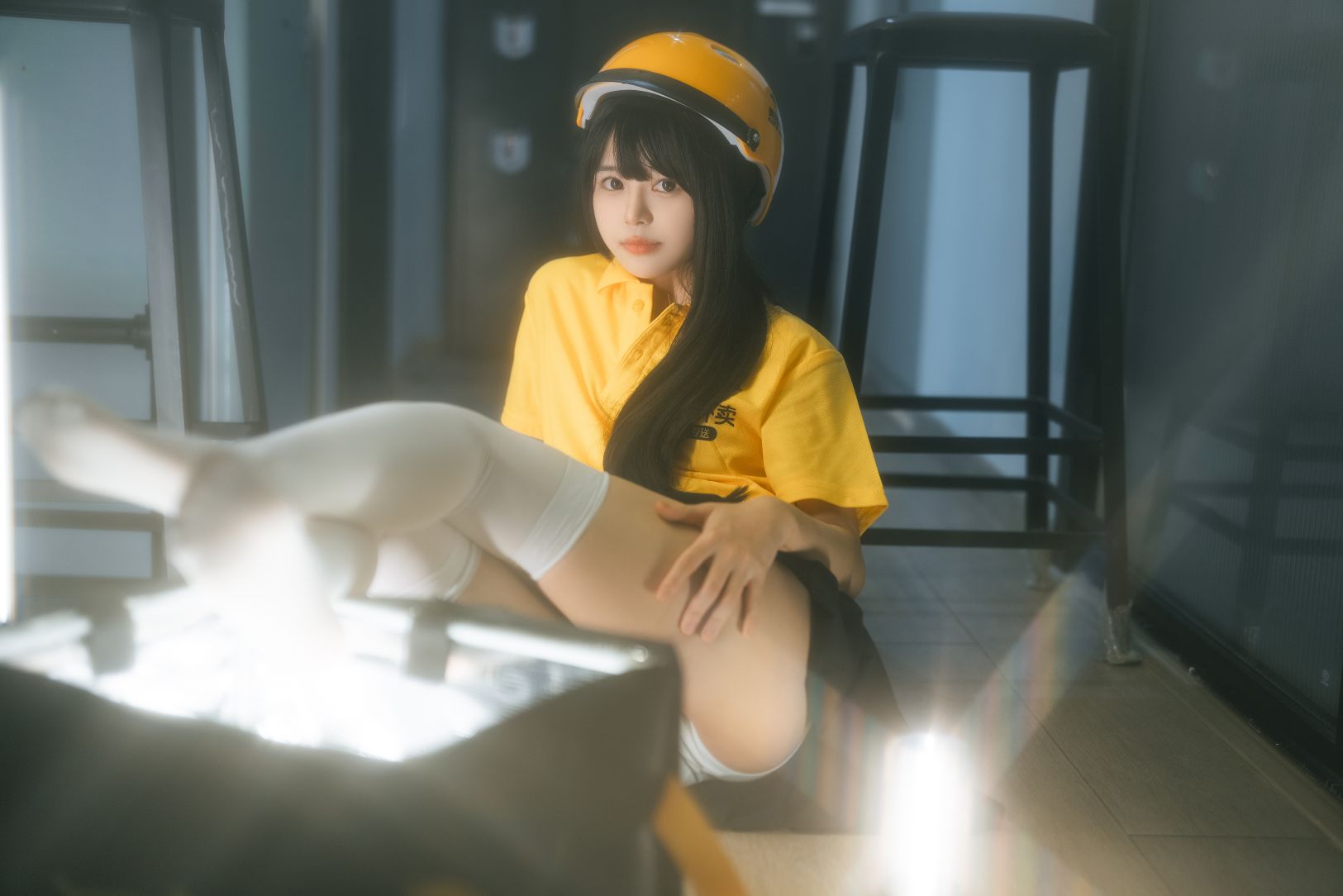 rua阮阮---白丝外卖员-40P-703MB-06-09