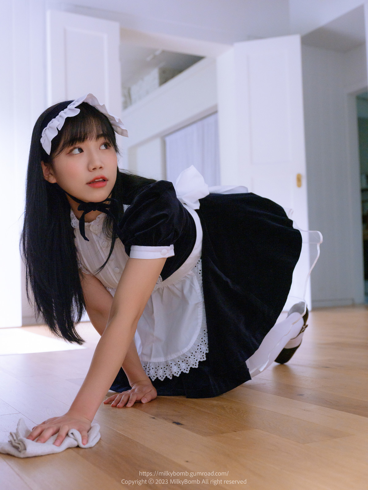 Yui-유이-MilkyBomb-Maid-Set03-09-10