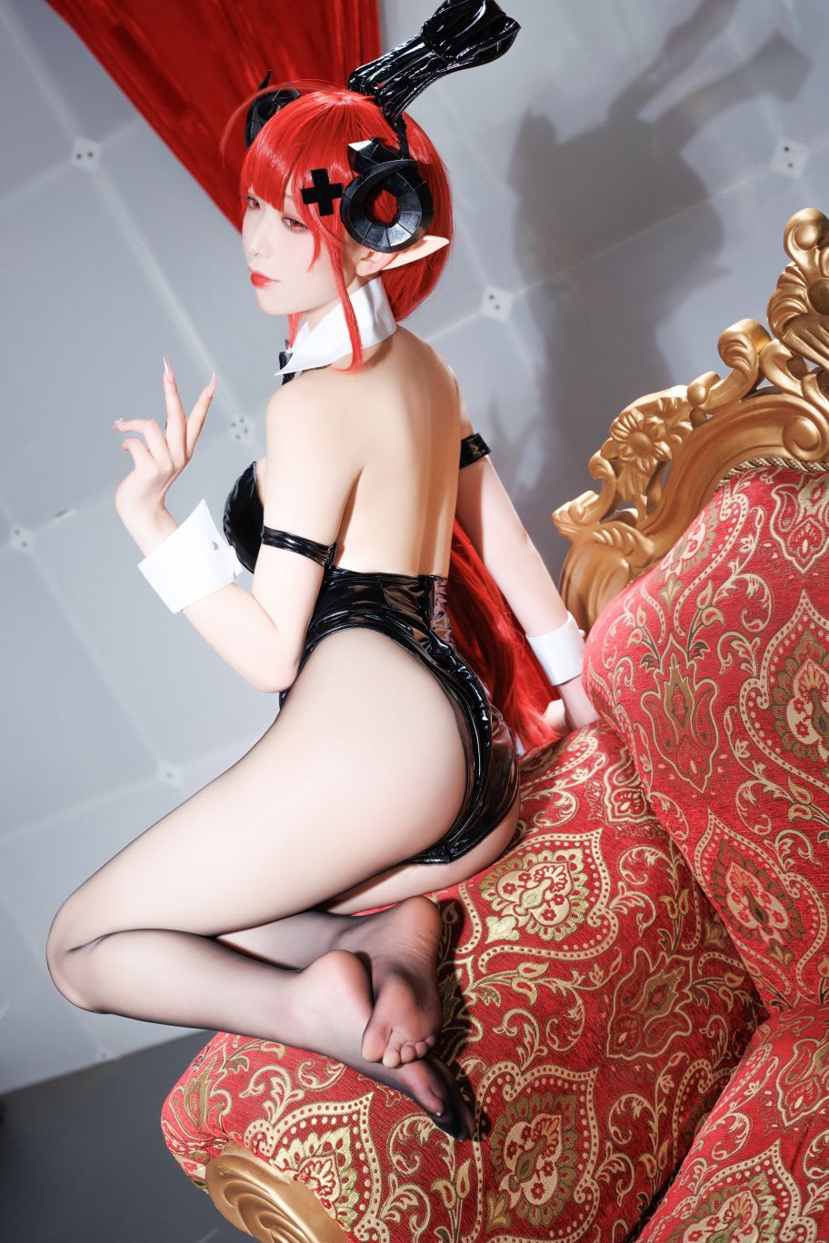 封疆疆v---兴登堡兔女郎-07-04