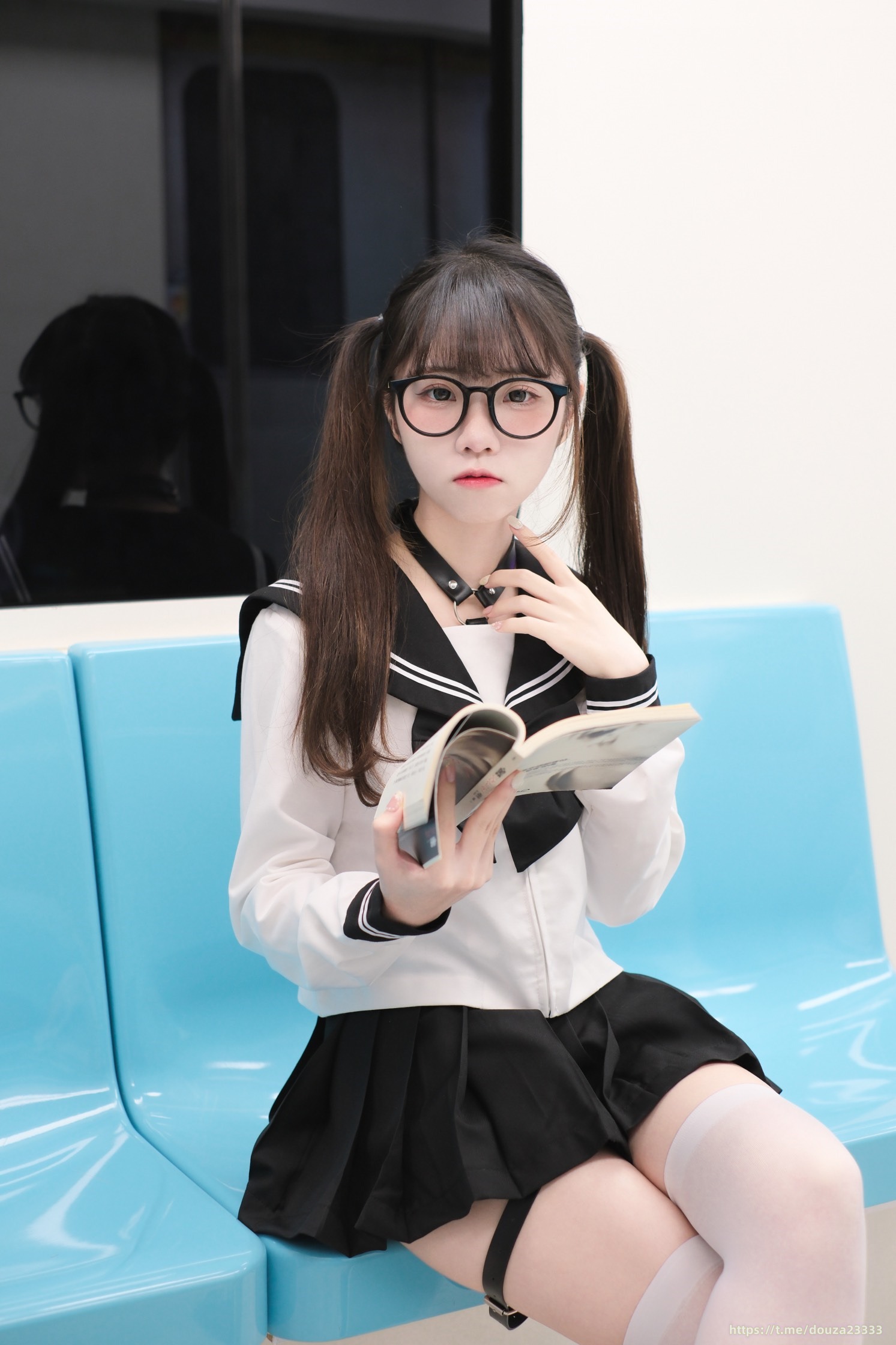 可可小白兔-電車上の女高中生4月12打赏群资源-04-11