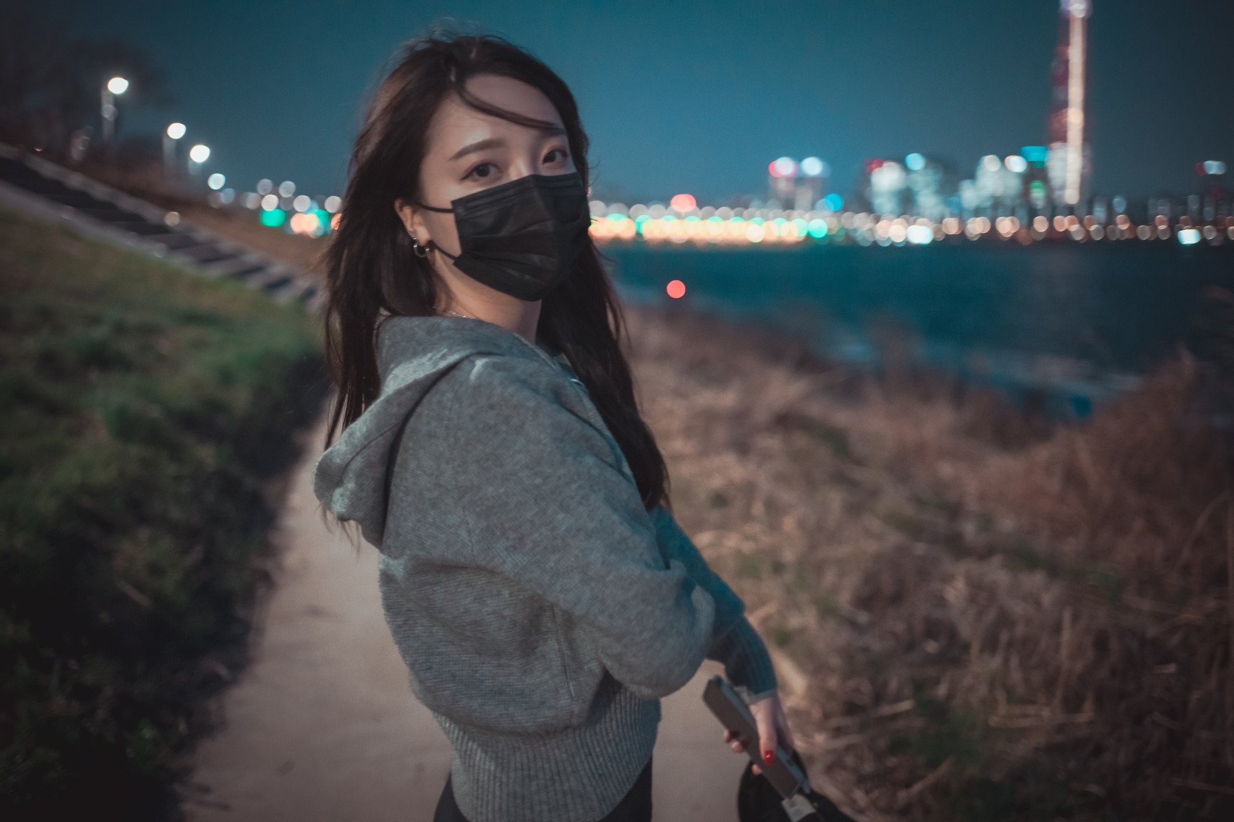 Son-Yeeun-손예은-DJAWA-Drive-My-Car-10-15