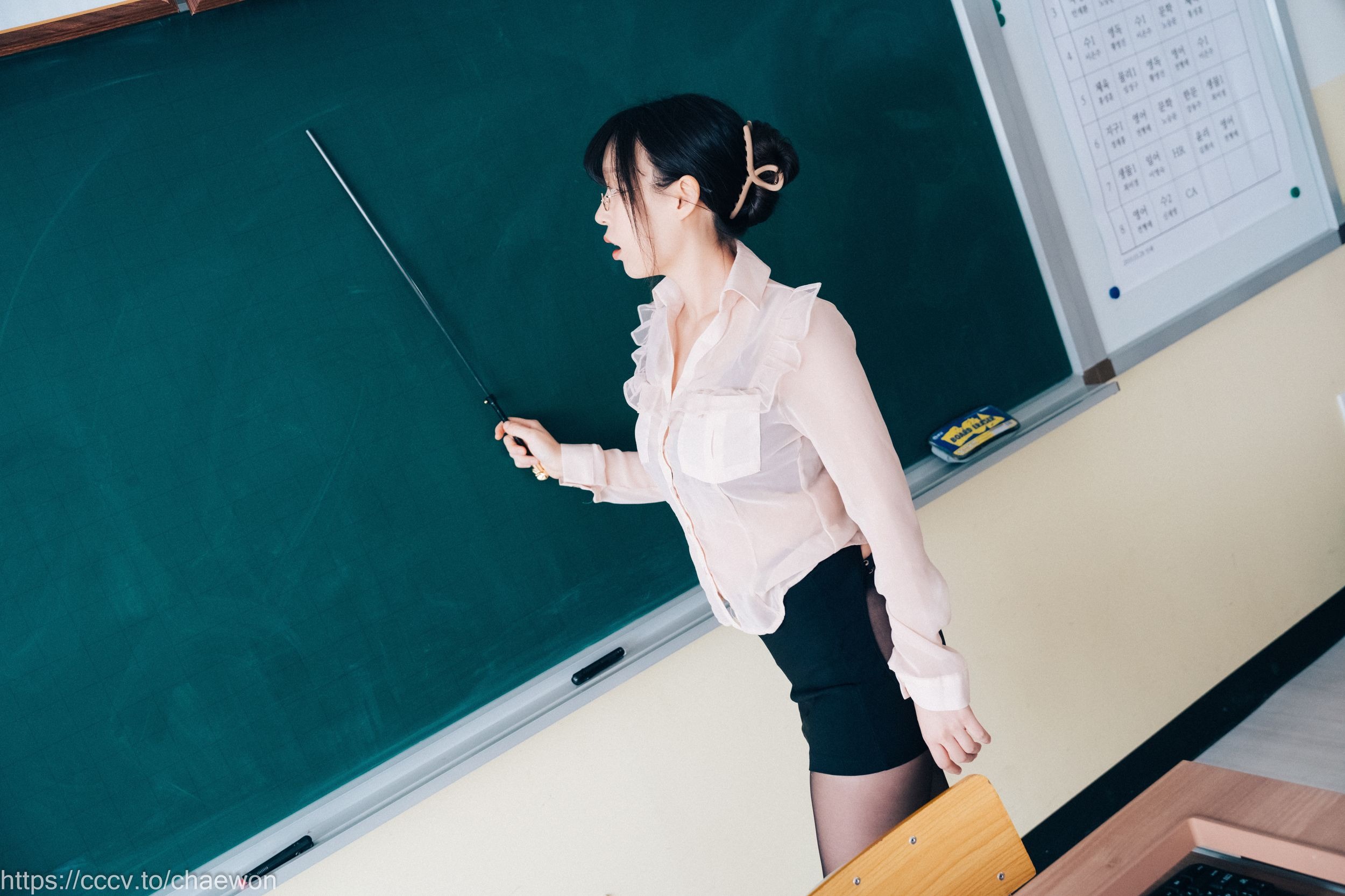 Loozy-Mozzi-모찌--Remedial-Class-Original-Version-205P-09-01