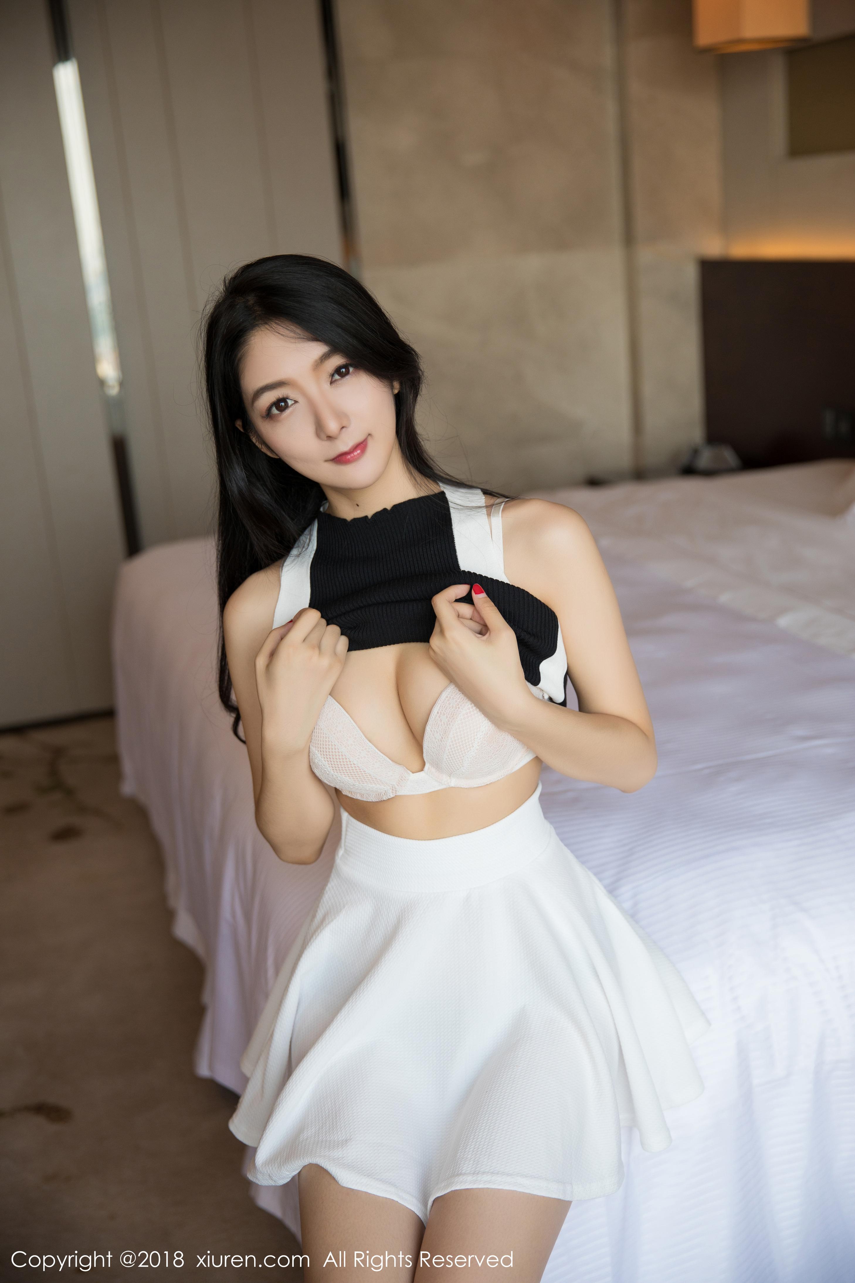 094-XiuRen秀人网-20180928-NO1175-Angela小热巴-55P-20201-MB-08-24