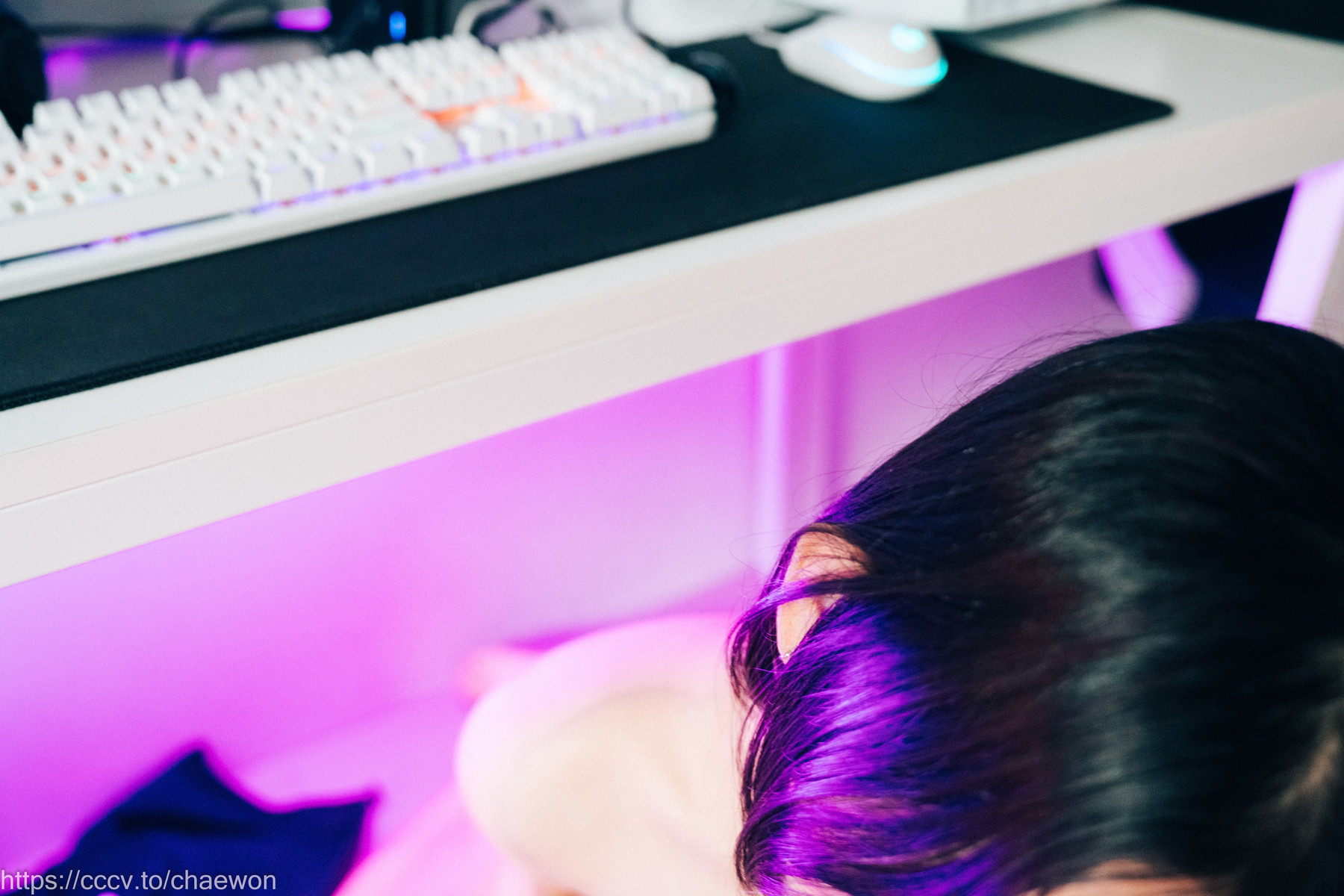 ZIAKwon-권지아-Loozy-PC-Room-With-SP-Set01-08-31