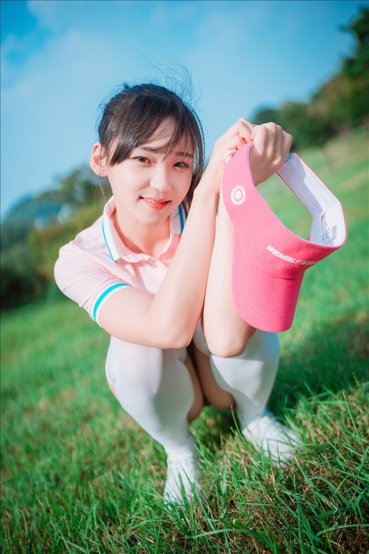 DJAWA-Photo---HENDOONG-혠둥이---On-Green-101P118GB-20240814b-08-14