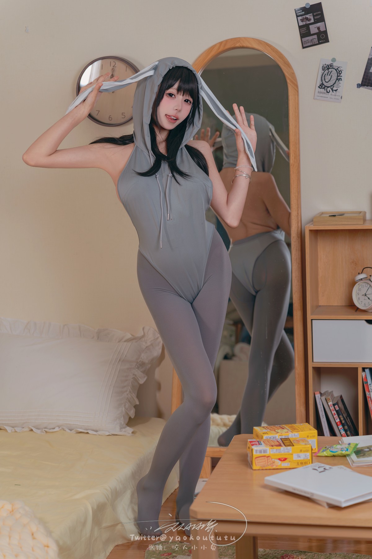 Cosplay-黏黏团子兔-小灰兔-Gray-Rabbit-10-09