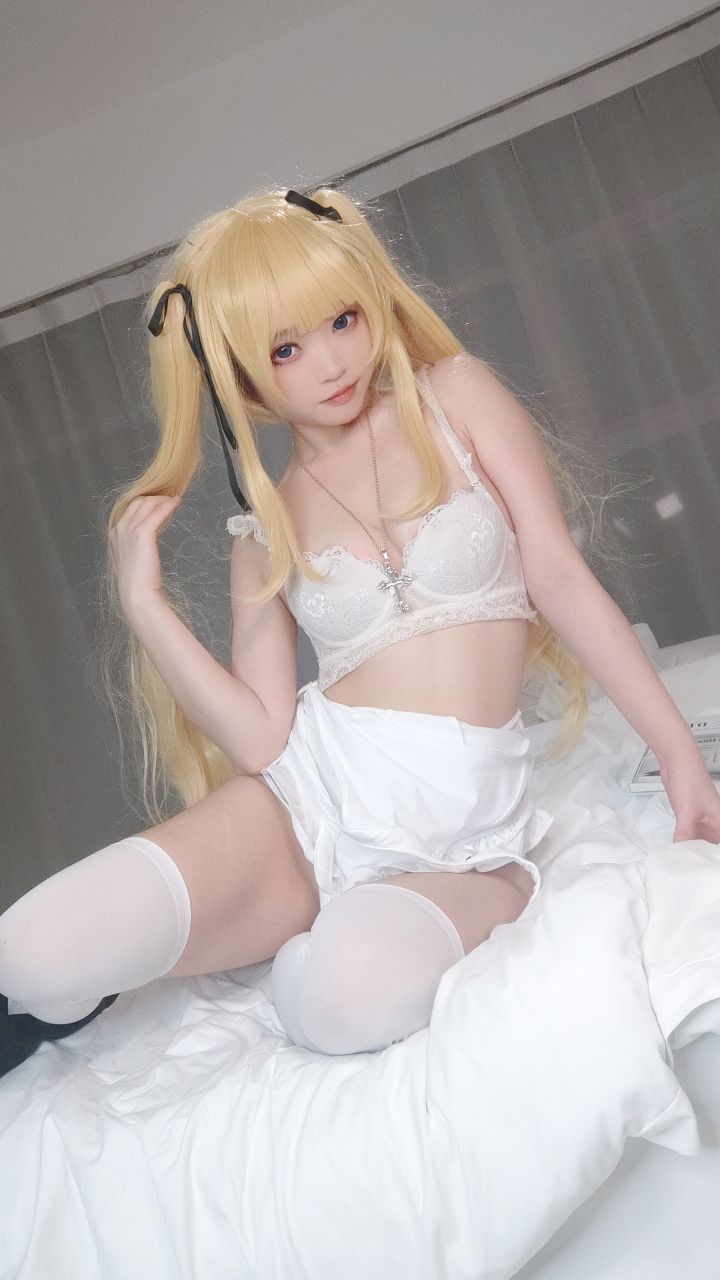 神沢永莉---英梨梨修女自拍-155P-03-29