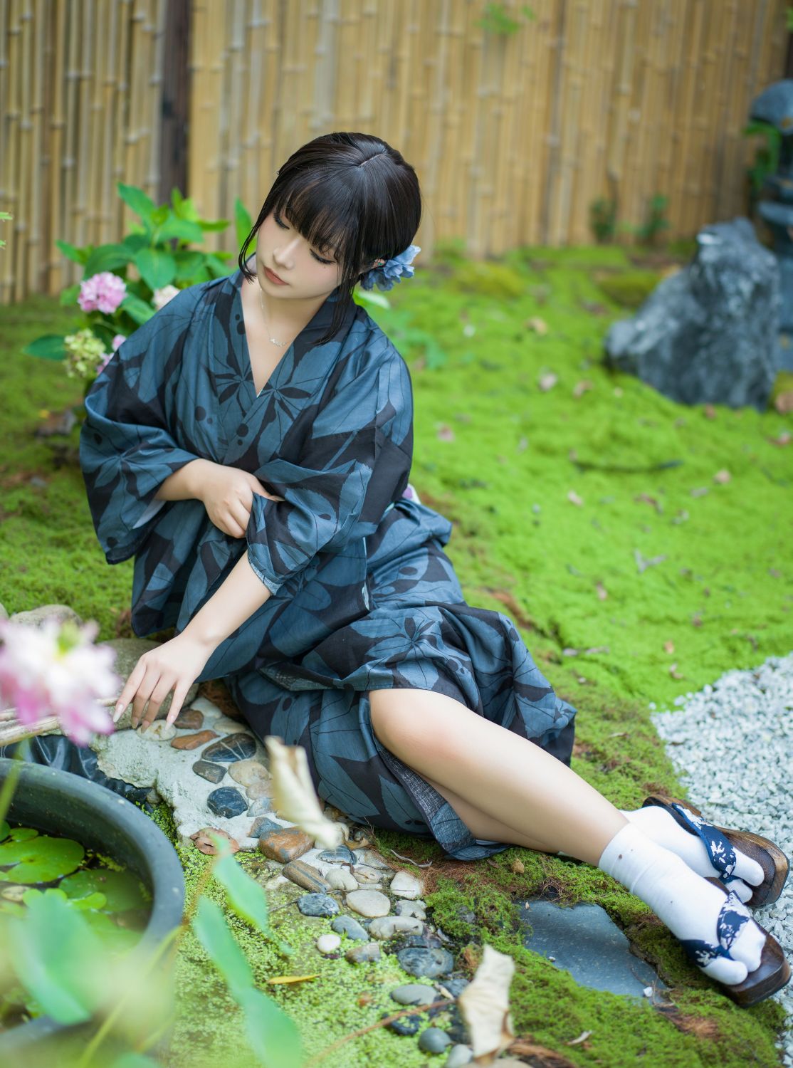 yuuhui玉汇-中庭之妻-117P2V-155GB-01-15